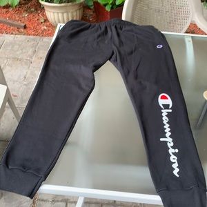 Brand: champions colors:black white size:xl